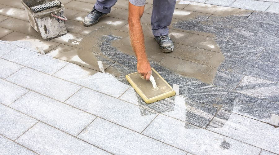 Expert Emergency Roof Repairs services in Reed City, MI